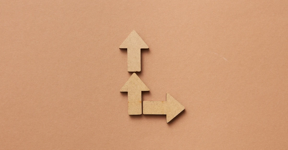 Three arrows pointing in different directions representing different search intent paths